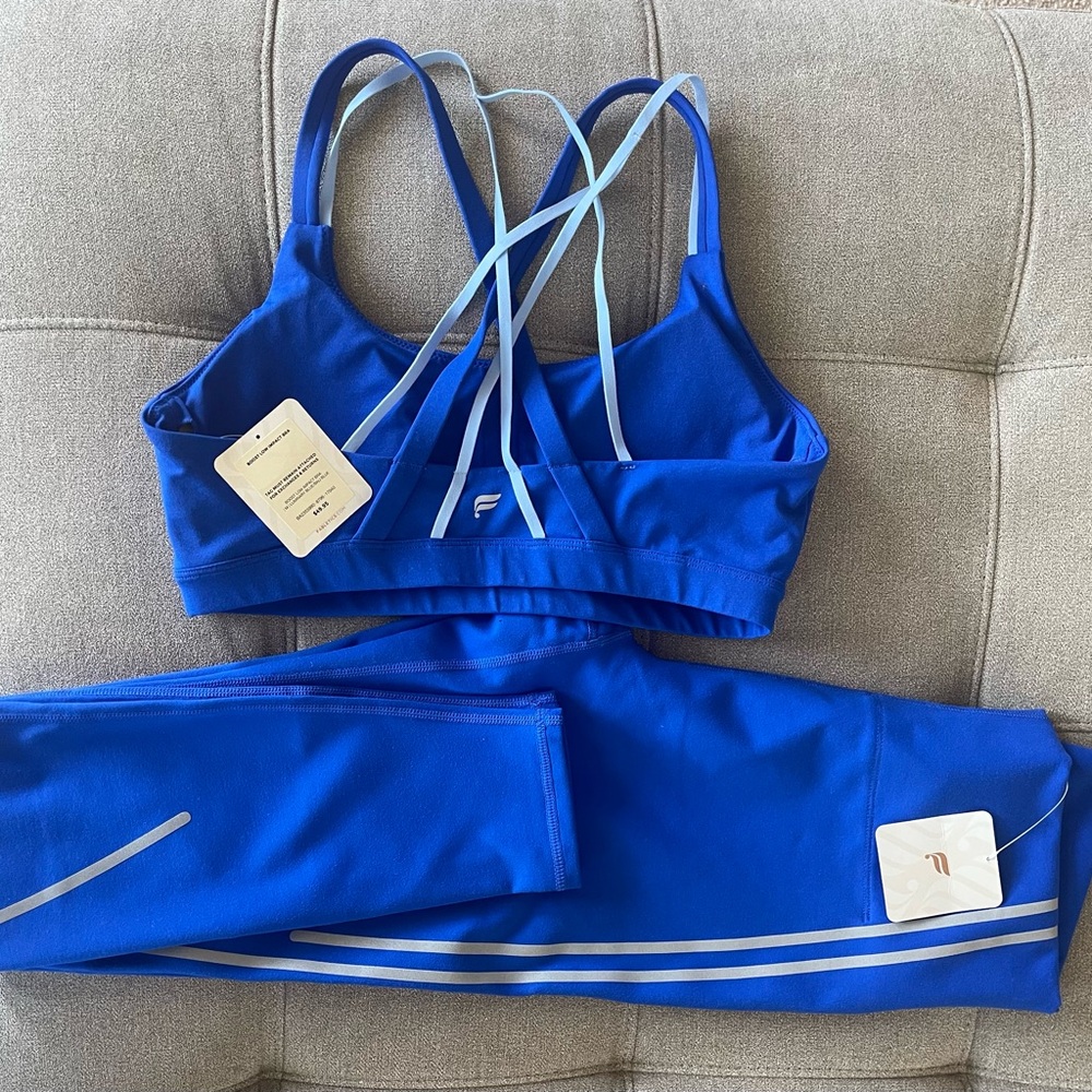 Fabletics blue define powerhold set